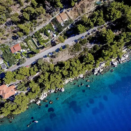 فيلة Teha -idylic Location & View In Park Forest